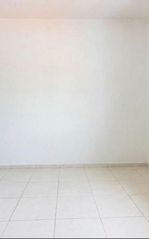 Casa à venda com 400m², 5 quartos e 4 vagas Casa à venda com 400m², 5 quartos e 4 vagasQuarto
