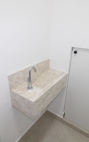Casa de condomínio à venda com 110m², 3 quartos e 3 vagasLavabo