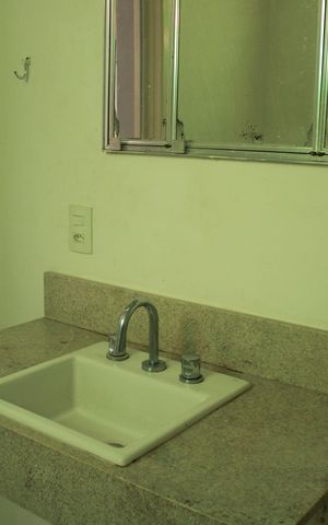 Casa à venda com 210m², 5 quartos e 1 vagaBanheiro da Suíte 1