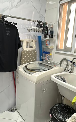 Apartamento à venda com 105m², 3 quartos e 2 vagas Apartamento à venda com 105m², 3 quartos e 2 vagasÁrea de Serviço