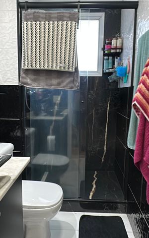 Apartamento à venda com 105m², 3 quartos e 2 vagas Apartamento à venda com 105m², 3 quartos e 2 vagasBanheiro da Suíte 2