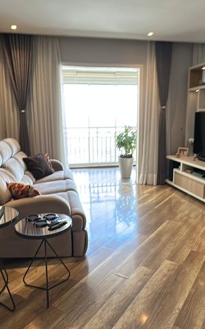 Apartamento à venda com 105m², 3 quartos e 2 vagas Apartamento à venda com 105m², 3 quartos e 2 vagasSala