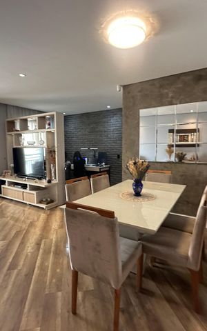 Apartamento à venda com 105m², 3 quartos e 2 vagas Apartamento à venda com 105m², 3 quartos e 2 vagasSala