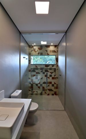 Casa à venda com 263m², 3 quartos e 6 vagasSuíte 1 Banheiro 