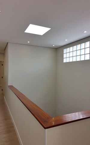 Casa à venda com 263m², 3 quartos e 6 vagasCorredor 