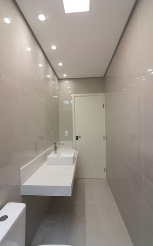 Casa à venda com 263m², 3 quartos e 6 vagasSuíte 3 Banheiro 
