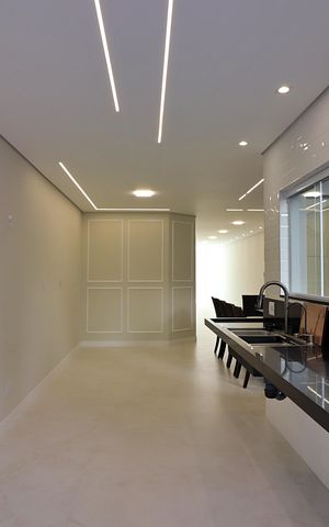 Casa à venda com 263m², 3 quartos e 6 vagasCopa e Cozinha 