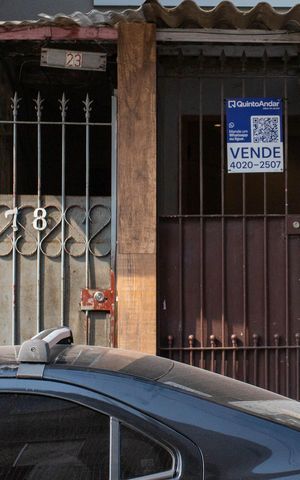 Casa à venda com 80m², 2 quartos e sem vagaFachada