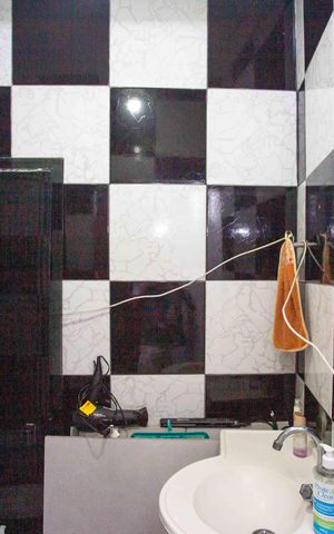 Casa à venda com 80m², 2 quartos e sem vagaBanheiro da Suíte