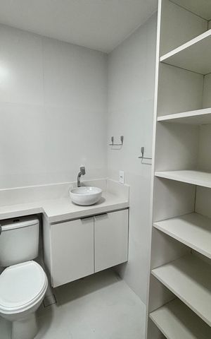 Apartamento à venda com 75m², 3 quartos e 1 vaga Apartamento à venda com 75m², 3 quartos e 1 vagaBanheiro do Quarto 1