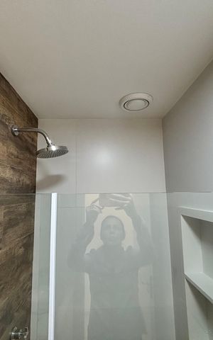 Apartamento à venda com 75m², 3 quartos e 1 vaga Apartamento à venda com 75m², 3 quartos e 1 vagaBanheiro