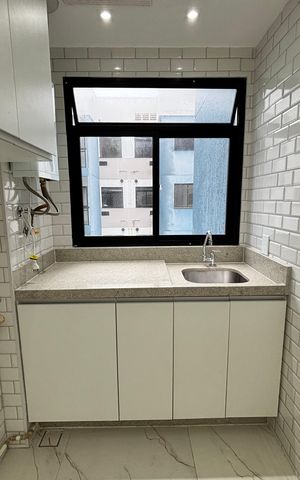 Apartamento à venda com 75m², 3 quartos e 1 vaga Apartamento à venda com 75m², 3 quartos e 1 vagaÁrea de Serviço