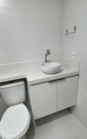 Apartamento à venda com 75m², 3 quartos e 1 vaga Apartamento à venda com 75m², 3 quartos e 1 vagaBanheiro do Quarto 1