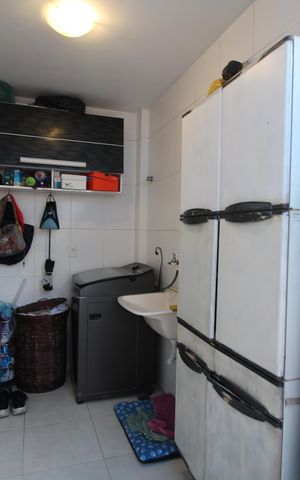 Casa de condomínio à venda com 100m², 3 quartos e 1 vagaÁrea de Serviço