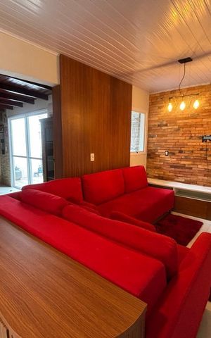 Casa de condomínio à venda com 80m², 2 quartos e 2 vagas