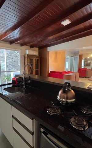 Casa de condomínio à venda com 80m², 2 quartos e 2 vagas