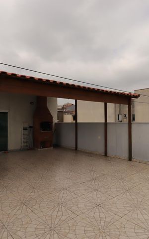 Apartamento para alugar com 110m², 2 quartos e 1 vagaQuintal