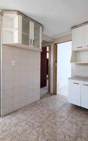 Apartamento à venda com 64m², 3 quartos e 1 vagaCozinha e Área de Serviço