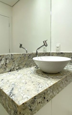 Studio para alugar com 31m², 1 quarto e 1 vaga Studio para alugar com 31m², 1 quarto e 1 vagaBanheiro