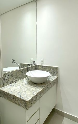 Studio para alugar com 31m², 1 quarto e 1 vaga Studio para alugar com 31m², 1 quarto e 1 vagaBanheiro