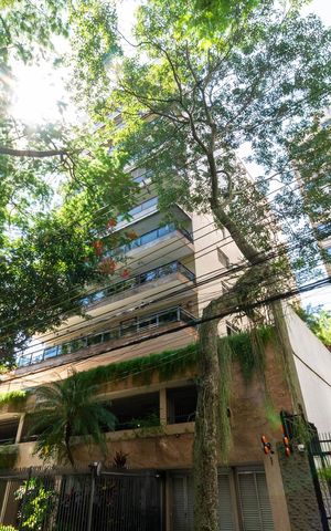 Apartamento à venda com 186m², 4 quartos e 3 vagasFachada