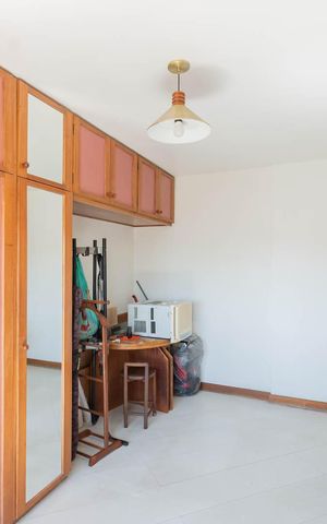 Apartamento à venda com 186m², 4 quartos e 3 vagasQuarto 2