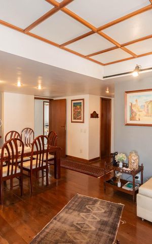 Apartamento à venda com 186m², 4 quartos e 3 vagasSala