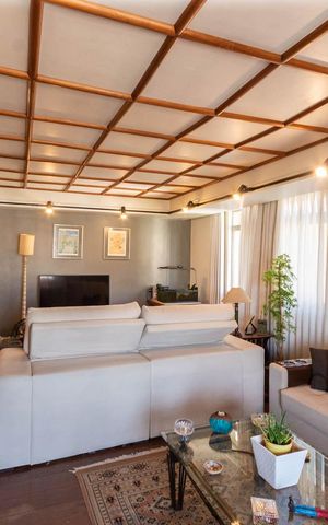 Apartamento à venda com 186m², 4 quartos e 3 vagasSala
