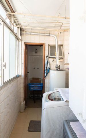 Apartamento à venda com 186m², 4 quartos e 3 vagasÁrea de Serviço