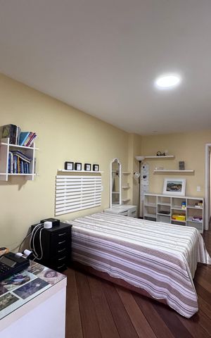 Apartamento à venda com 403m², 3 quartos e 4 vagas Apartamento à venda com 403m², 3 quartos e 4 vagasSuíte 2