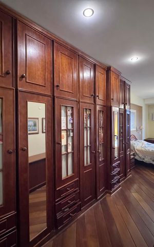 Apartamento à venda com 403m², 3 quartos e 4 vagas Apartamento à venda com 403m², 3 quartos e 4 vagasSuíte 1