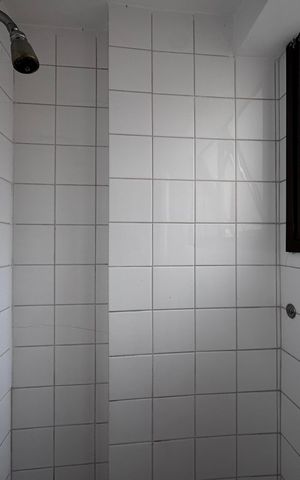 Apartamento à venda com 403m², 3 quartos e 4 vagas Apartamento à venda com 403m², 3 quartos e 4 vagasÁrea de Serviço - Banheiro