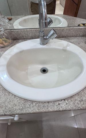 Apartamento à venda com 403m², 3 quartos e 4 vagas Apartamento à venda com 403m², 3 quartos e 4 vagasBanheiro (Segundo Andar)