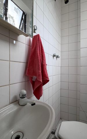 Apartamento à venda com 403m², 3 quartos e 4 vagas Apartamento à venda com 403m², 3 quartos e 4 vagasÁrea de Serviço - Banheiro