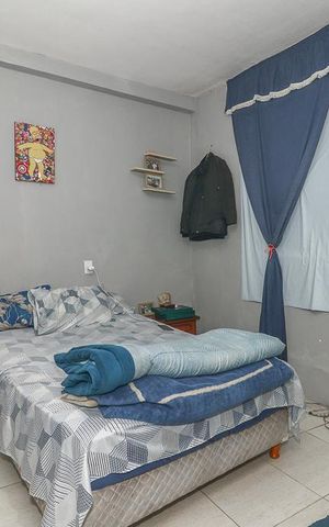 Casa à venda com 200m², 4 quartos e 3 vagasQuarto Apartamento 3