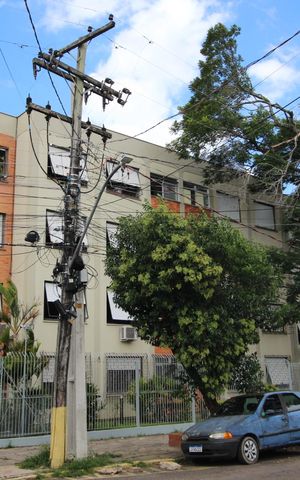 Apartamento à venda com 48m², 1 quarto e sem vagaFachada