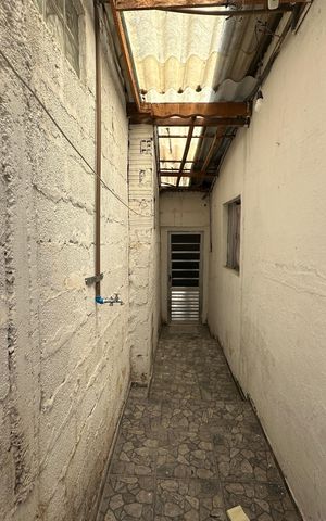 Casa para alugar com 35m², 1 quarto e sem vaga Casa para alugar com 35m², 1 quarto e sem vagaQuintal
