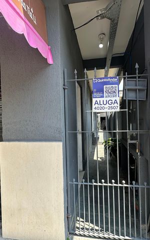 Casa para alugar com 35m², 1 quarto e sem vaga Casa para alugar com 35m², 1 quarto e sem vagaFachada