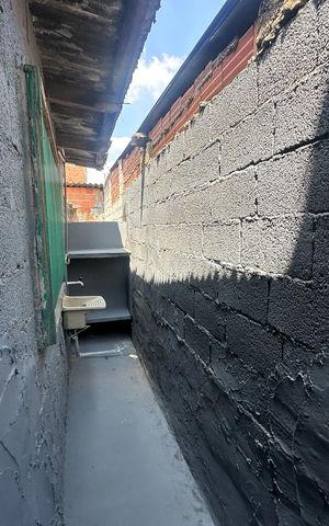 Casa para alugar com 35m², 1 quarto e sem vaga Casa para alugar com 35m², 1 quarto e sem vagaÁrea de Serviço