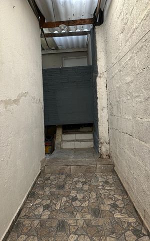 Casa para alugar com 35m², 1 quarto e sem vaga Casa para alugar com 35m², 1 quarto e sem vagaQuintal