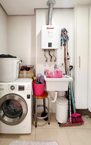 Apartamento à venda com 104m², 3 quartos e 2 vagas Apartamento à venda com 104m², 3 quartos e 2 vagasÁrea de Serviço