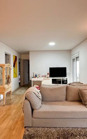 Apartamento à venda com 104m², 3 quartos e 2 vagas Apartamento à venda com 104m², 3 quartos e 2 vagasSala
