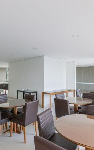 Apartamento à venda com 104m², 3 quartos e 2 vagas Apartamento à venda com 104m², 3 quartos e 2 vagasÁrea comum - Salão de festas