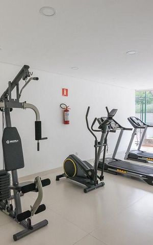 Apartamento à venda com 104m², 3 quartos e 2 vagas Apartamento à venda com 104m², 3 quartos e 2 vagasÁrea comum - Academia