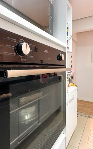Apartamento à venda com 104m², 3 quartos e 2 vagas Apartamento à venda com 104m², 3 quartos e 2 vagasCozinha