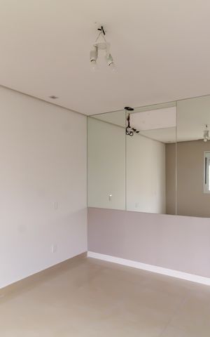 Apartamento à venda com 201m², 3 quartos e 4 vagas Apartamento à venda com 201m², 3 quartos e 4 vagasQuarto 3 - Suíte