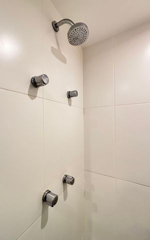 Studio para alugar com 32m², 1 quarto e sem vaga Studio para alugar com 32m², 1 quarto e sem vagaBanheiro