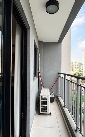 Studio para alugar com 32m², 1 quarto e sem vaga Studio para alugar com 32m², 1 quarto e sem vagaVaranda