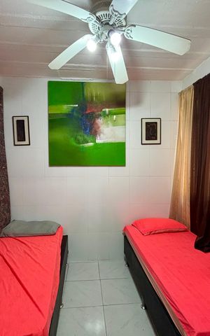 Apartamento para alugar com 250m², 3 quartos e 1 vaga Apartamento para alugar com 250m², 3 quartos e 1 vagaÁrea de serviço - quarto 2