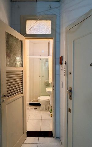 Apartamento para alugar com 250m², 3 quartos e 1 vaga Apartamento para alugar com 250m², 3 quartos e 1 vagaÁrea de serviço - banheiro